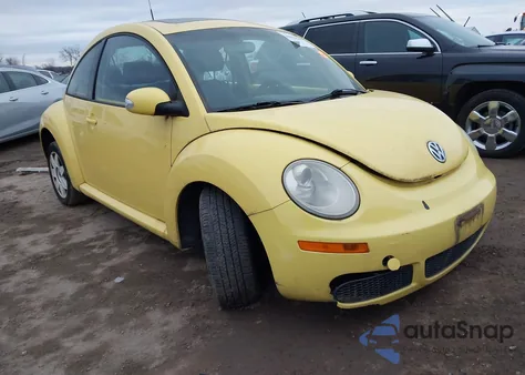 2008 Volkswagen New Beetle S/Se z USA, uszkodzony, nr VIN 3VWRW31C58M527389